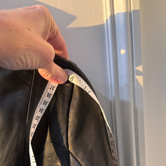 NWT Quince Women’s Washed Leather Biker Jacket – Black – Size Small - Picture 12 of 16